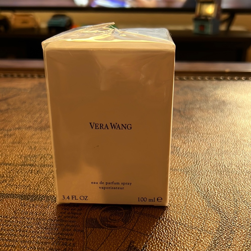 Vera Wang perfume